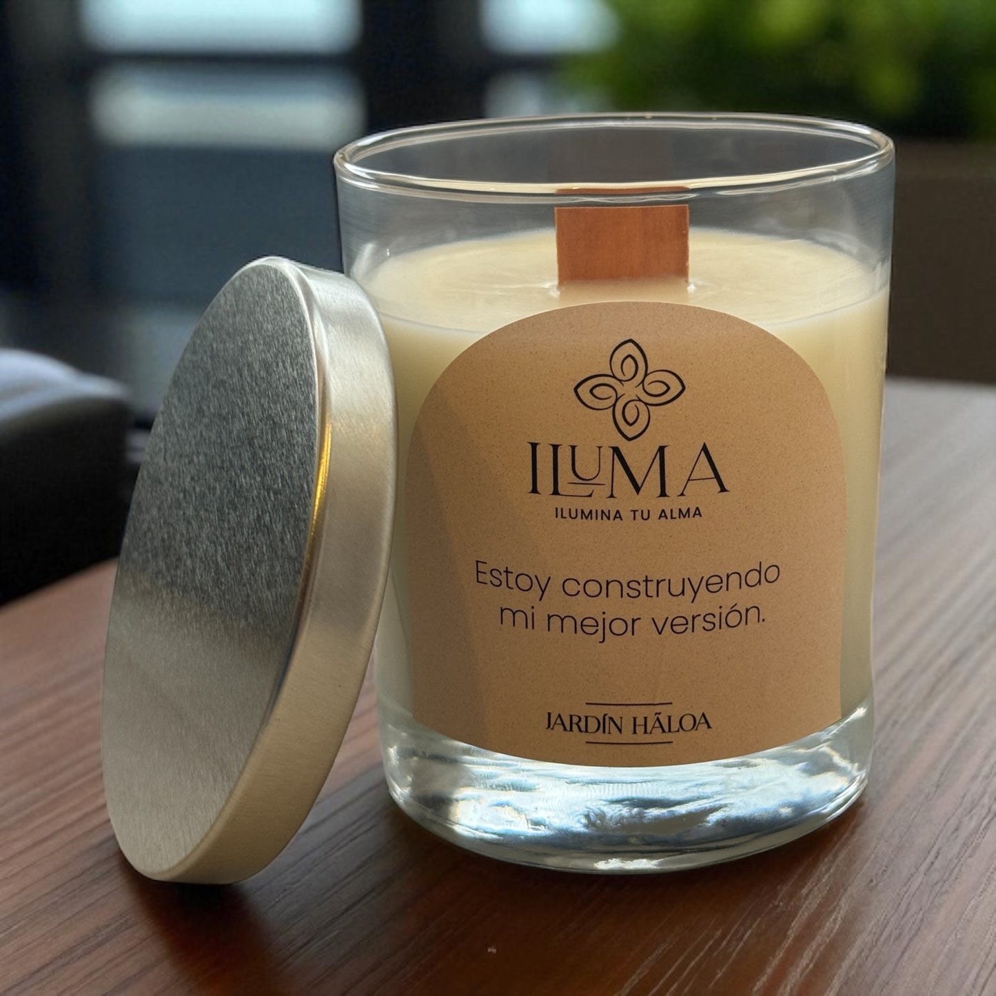 Vela con esencia de JARDÍN HÃLOA