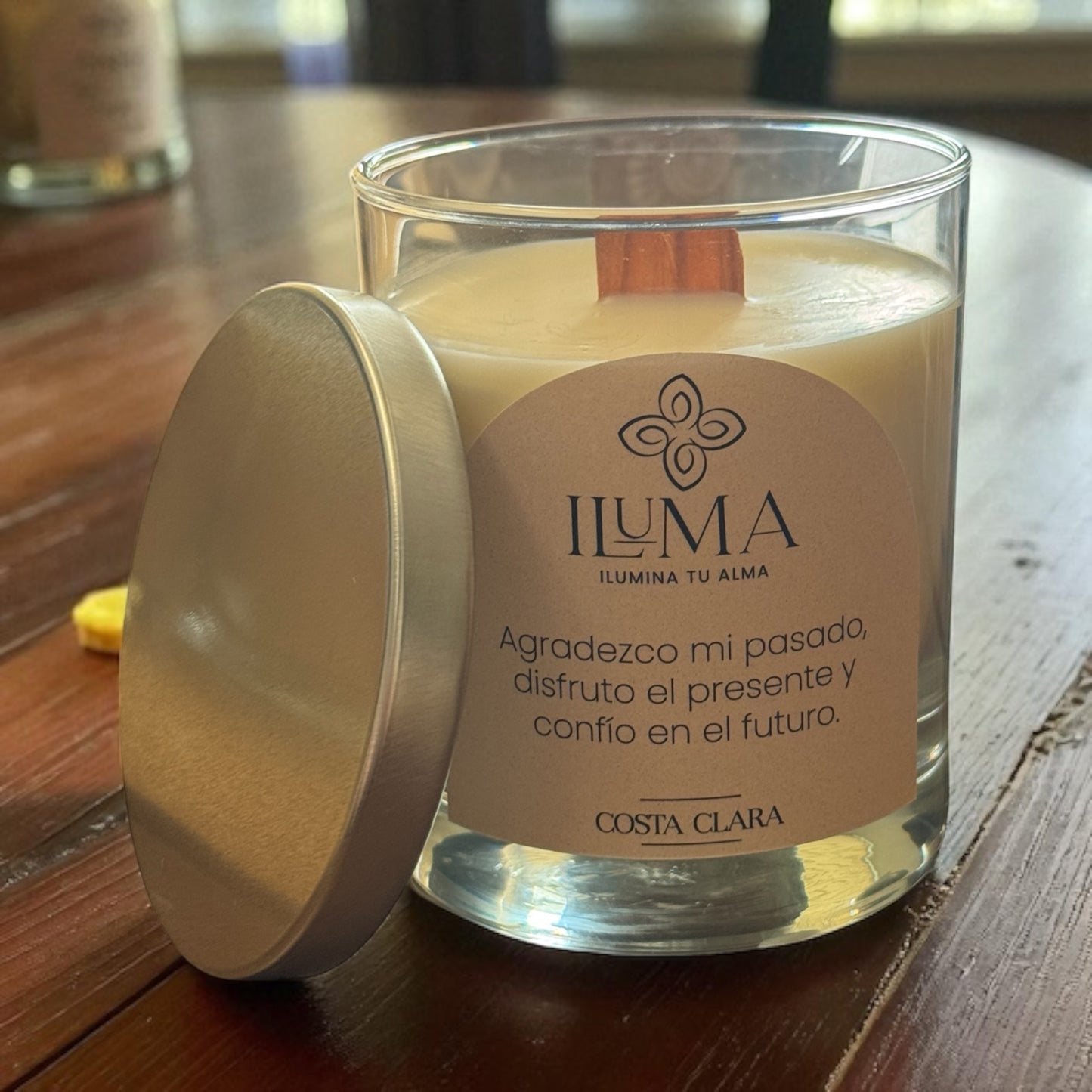 Vela esencia de COSTA CLARA.