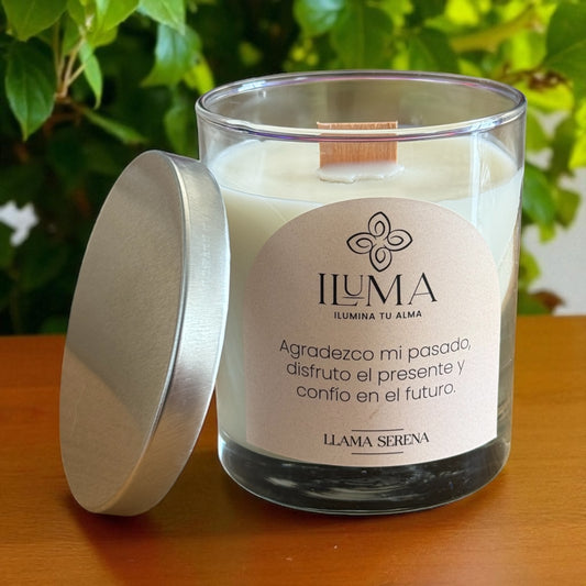 Vela con esencia de LLAMA SERENA