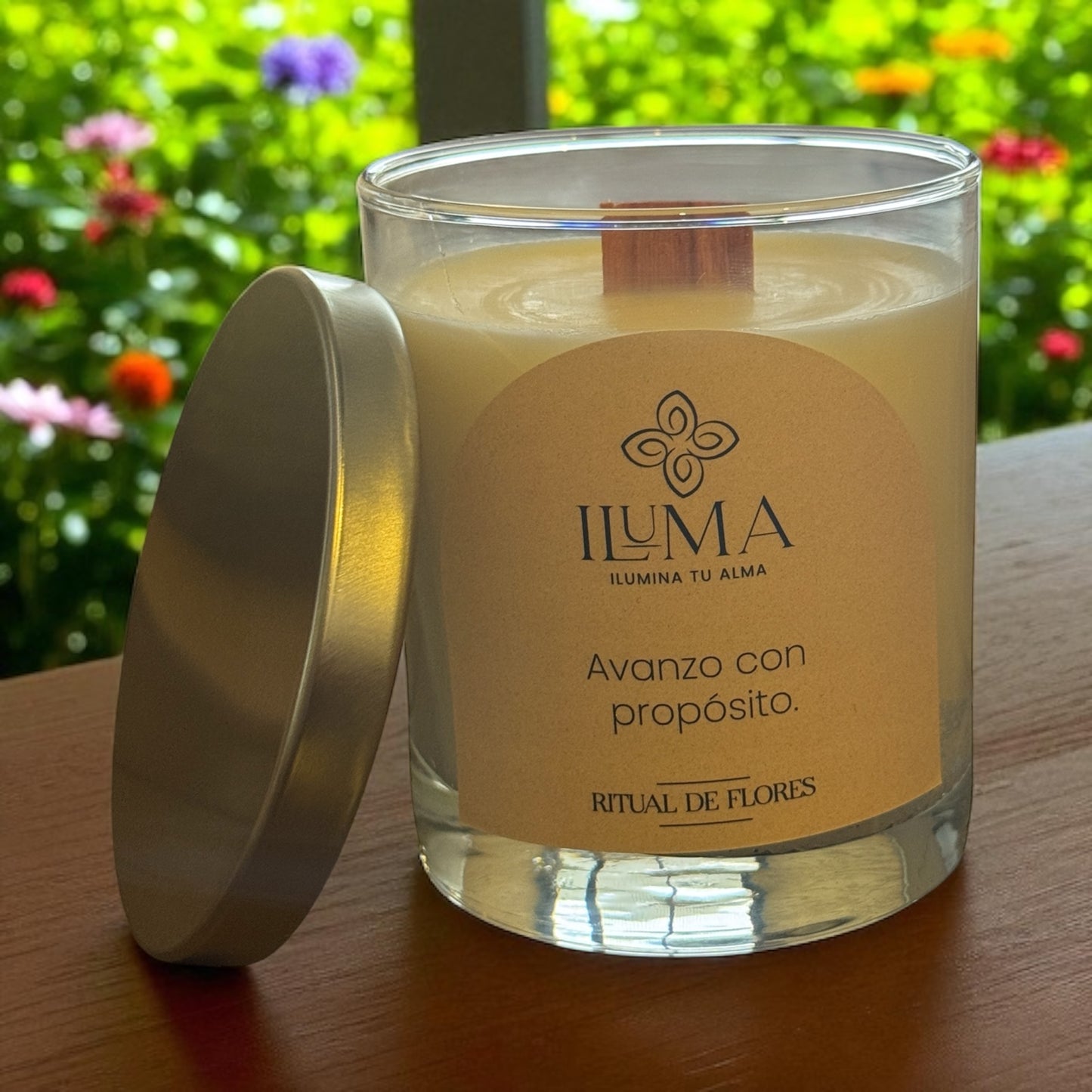Vela con esencia de RITUAL DE FLORES